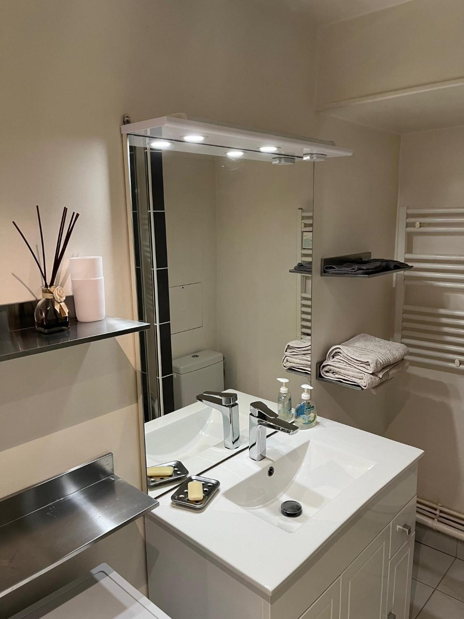 Bel Appartement Chic Et Cosy 78100 Saint-Germain-en-Laye Exterior foto